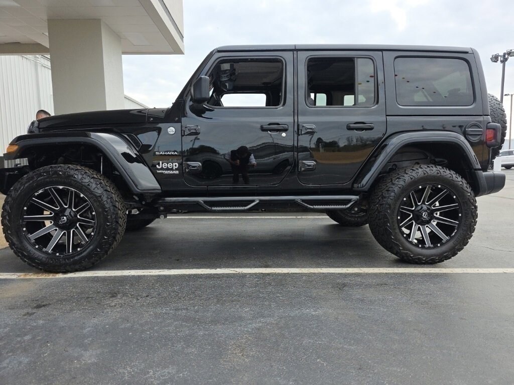 Used 2019 Jeep Wrangler Unlimited Sahara