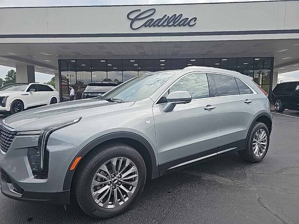 Used 2025 Cadillac XT4 Premium Luxury with VIN 1GYFZCR44SF143356 for sale in Hot Springs, AR