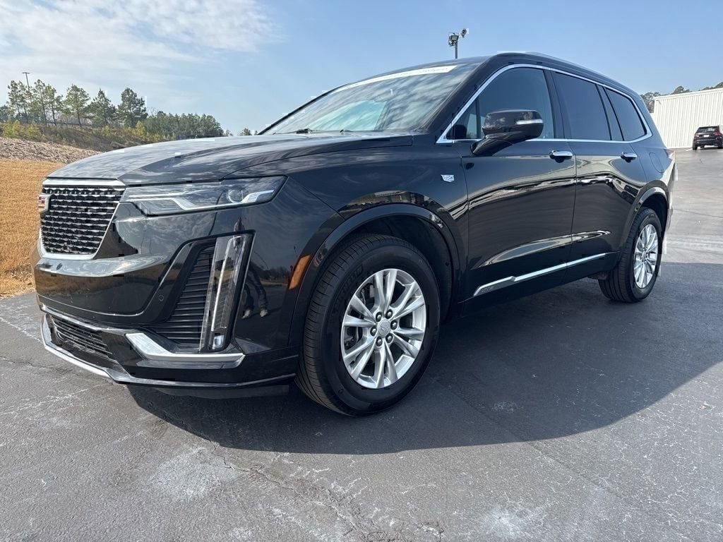 2024 Cadillac XT6 Luxury Auto 4WD's photo