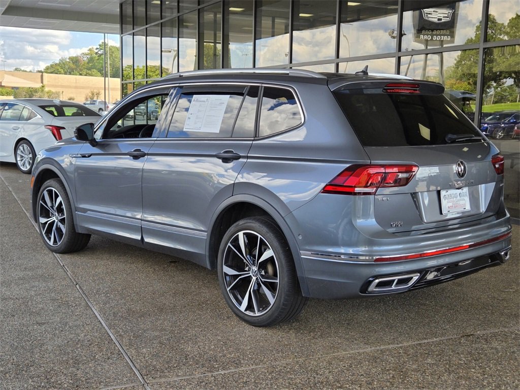 2023 Volkswagen Tiguan SEL R-Line Black photo 3