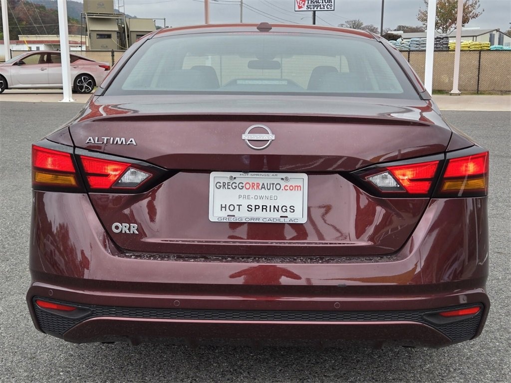 Used 2025 Nissan Altima SV