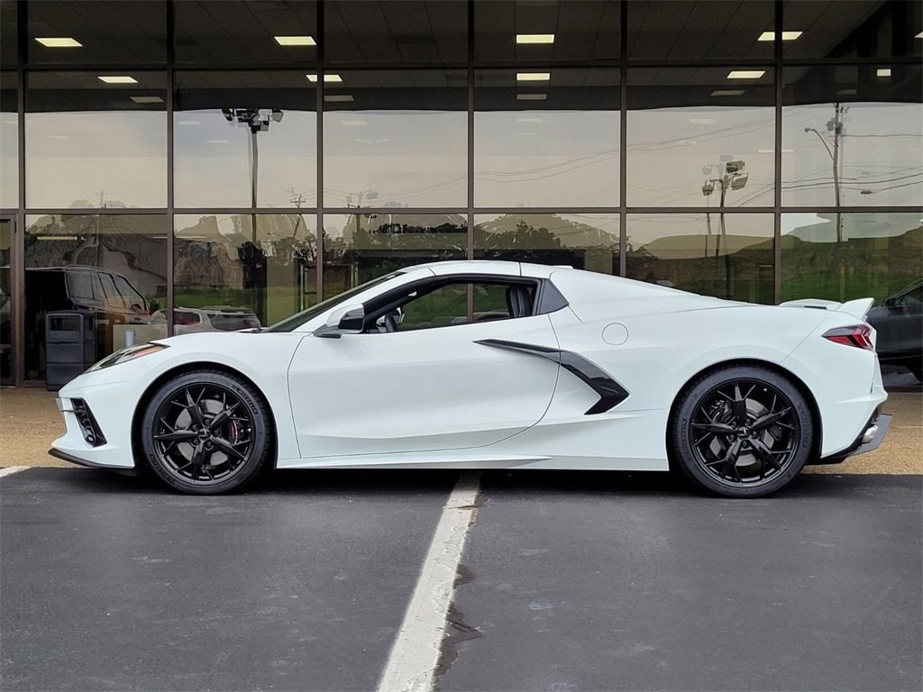 Used 2022 Chevrolet Corvette 2LT with VIN 1G1YB3D46N5121971 for sale in Hot Springs, AR