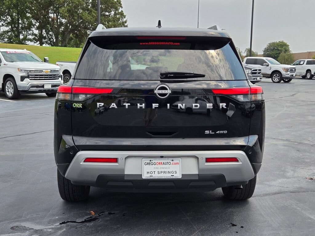 Used 2025 Nissan Pathfinder SL