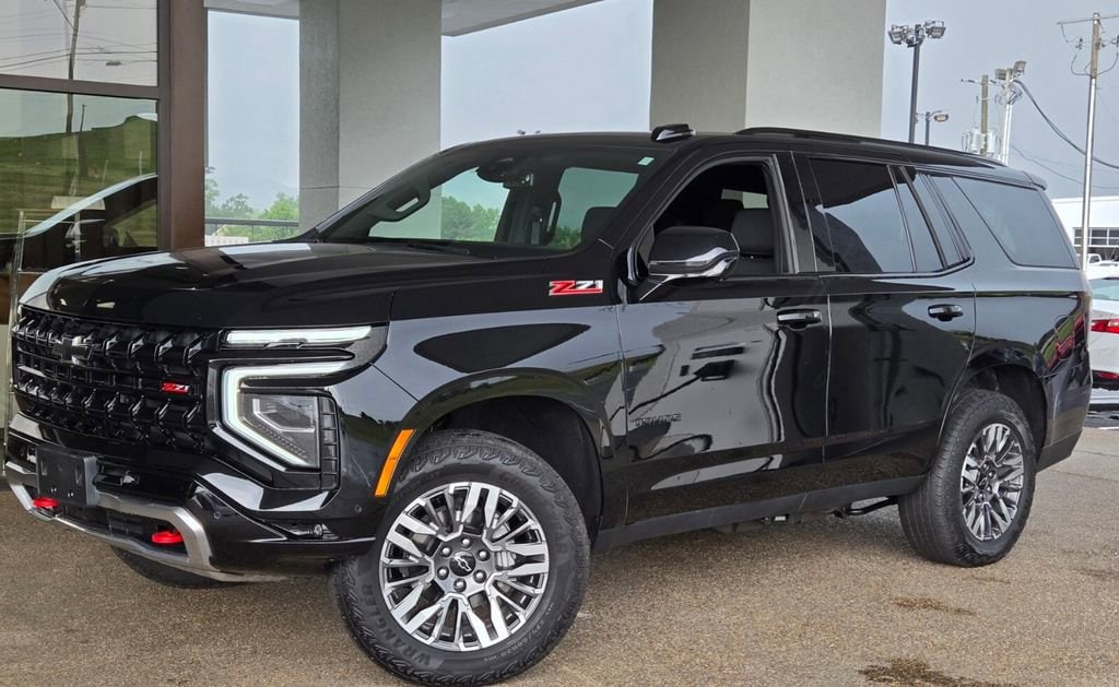 2025 Chevrolet Tahoe Z71 4WD's photo
