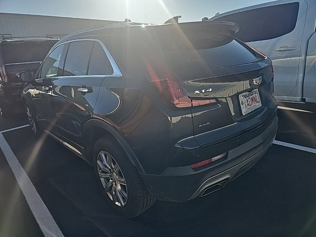 Used 2022 CADILLAC XT4 Premium Luxury SUV