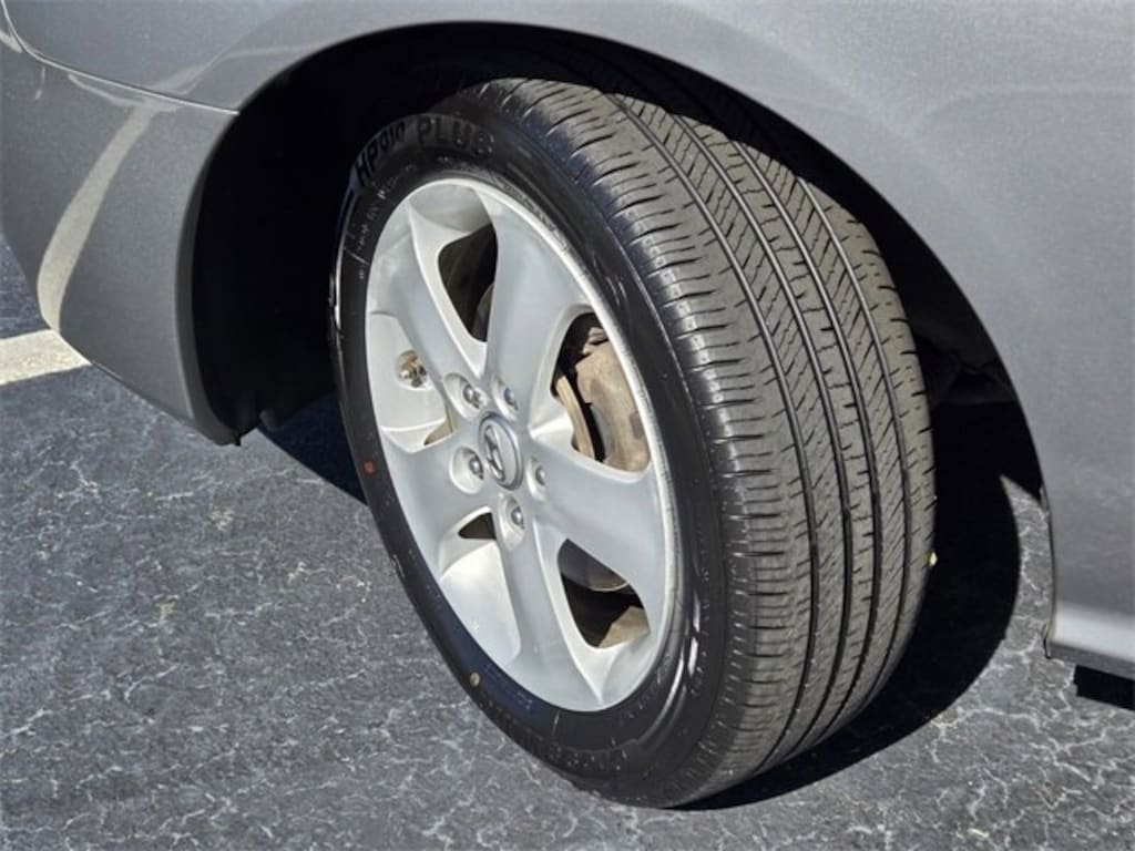 Used 2010 Hyundai Elantra SE Pzev