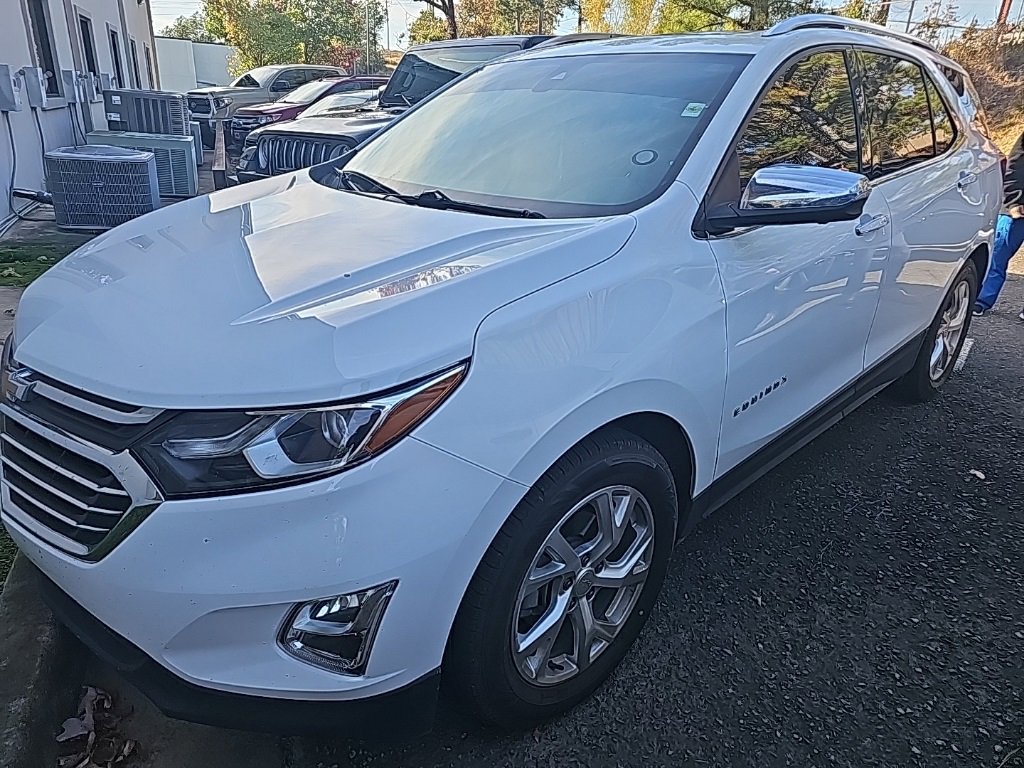 2020 Chevrolet Equinox Premier photo 2