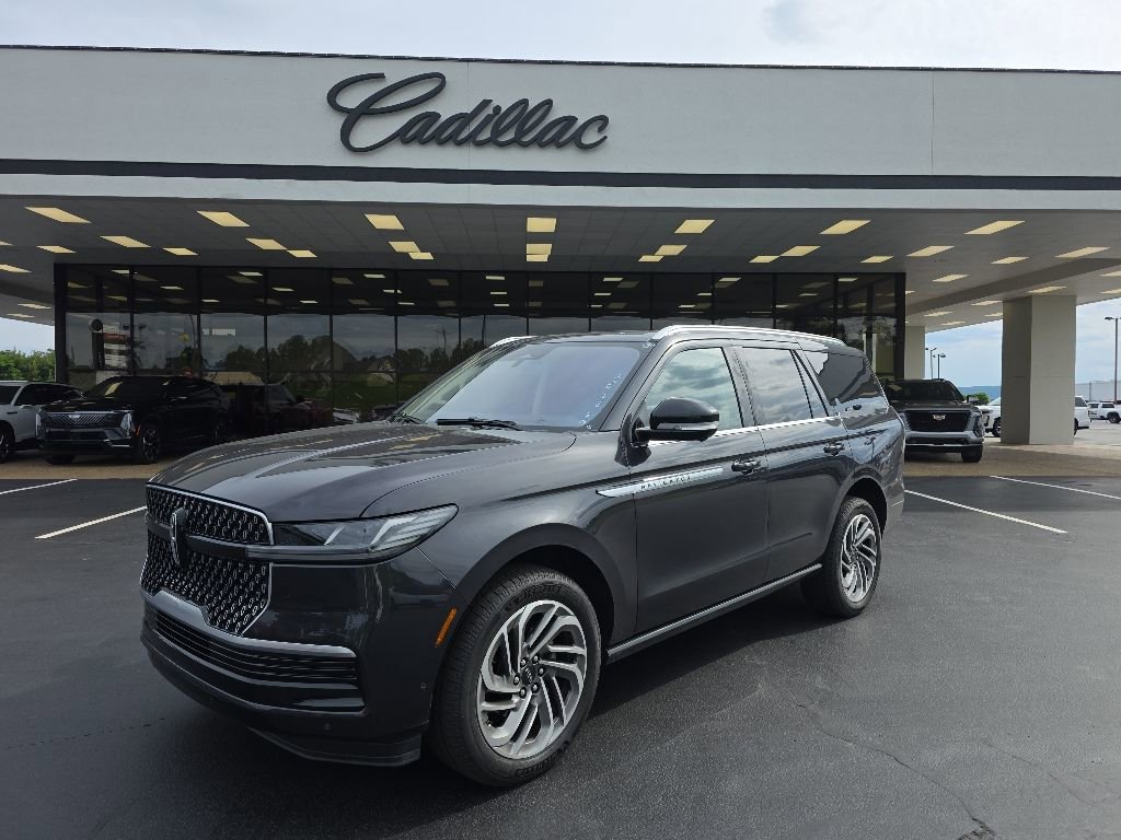 2025 Lincoln Navigator Reserve 4WD's photo