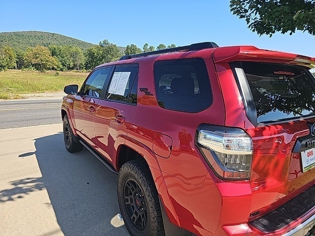 2023 Toyota 4Runner TRD Off-Road Premium photo 4