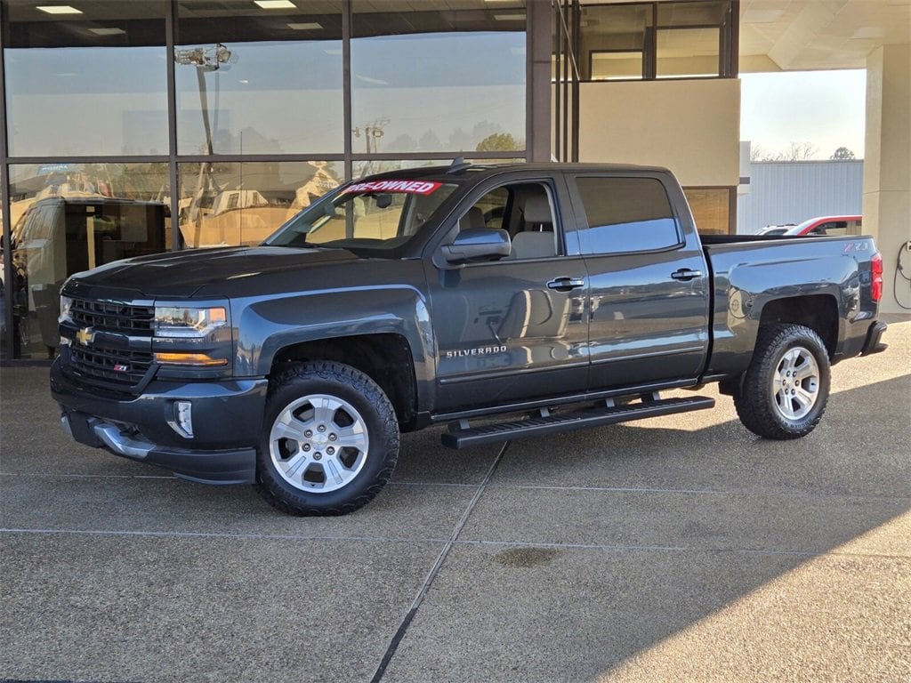 Used 2018 Chevrolet Silverado 1500 LT Truck