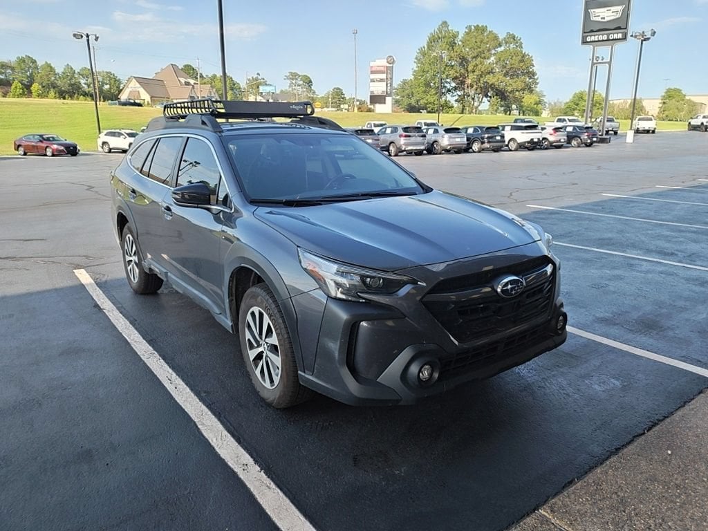 Used 2025 Subaru Outback Premium