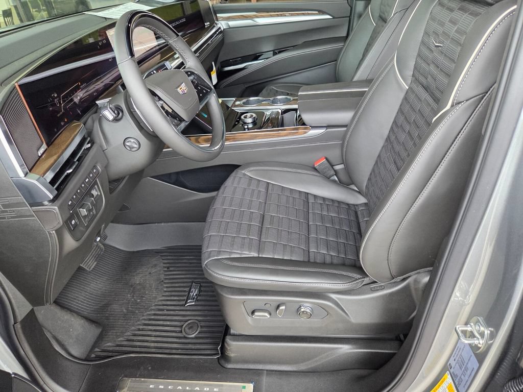 2026 Cadillac Escalade Platinum Sport - Photo 12