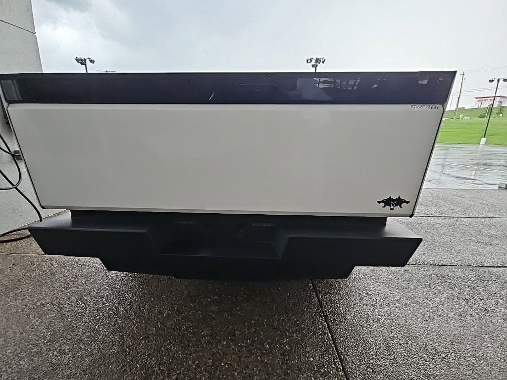 Used 2024 Tesla Cybertruck Cyberbeast with VIN 7G2CEHEE8RA014531 for sale in Little Rock