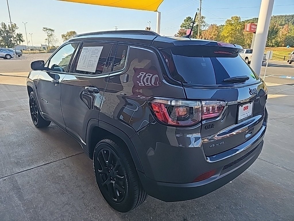 Used 2024 Jeep Compass Latitude