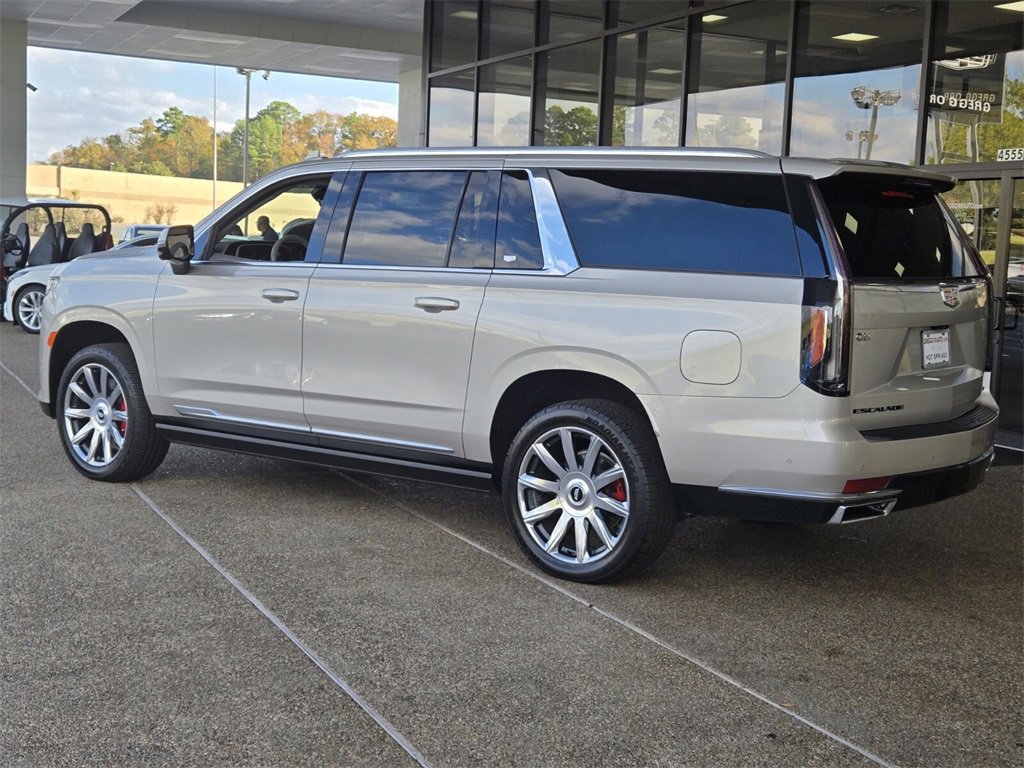 2022 Cadillac Escalade ESV Premium Luxury Platinum photo 4
