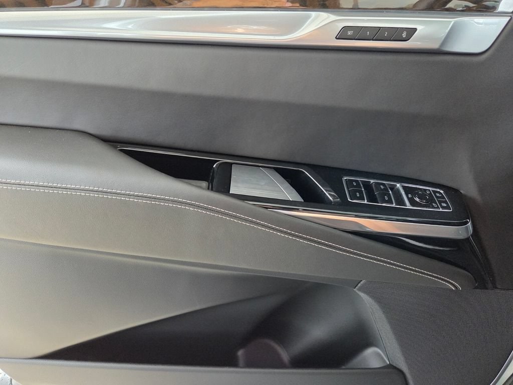 2026 Cadillac Escalade Platinum Sport - Photo 27