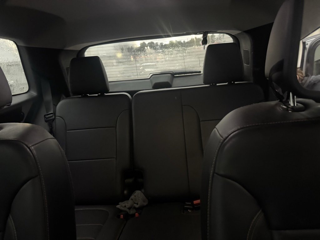 2019 Chevrolet Traverse RS photo 2