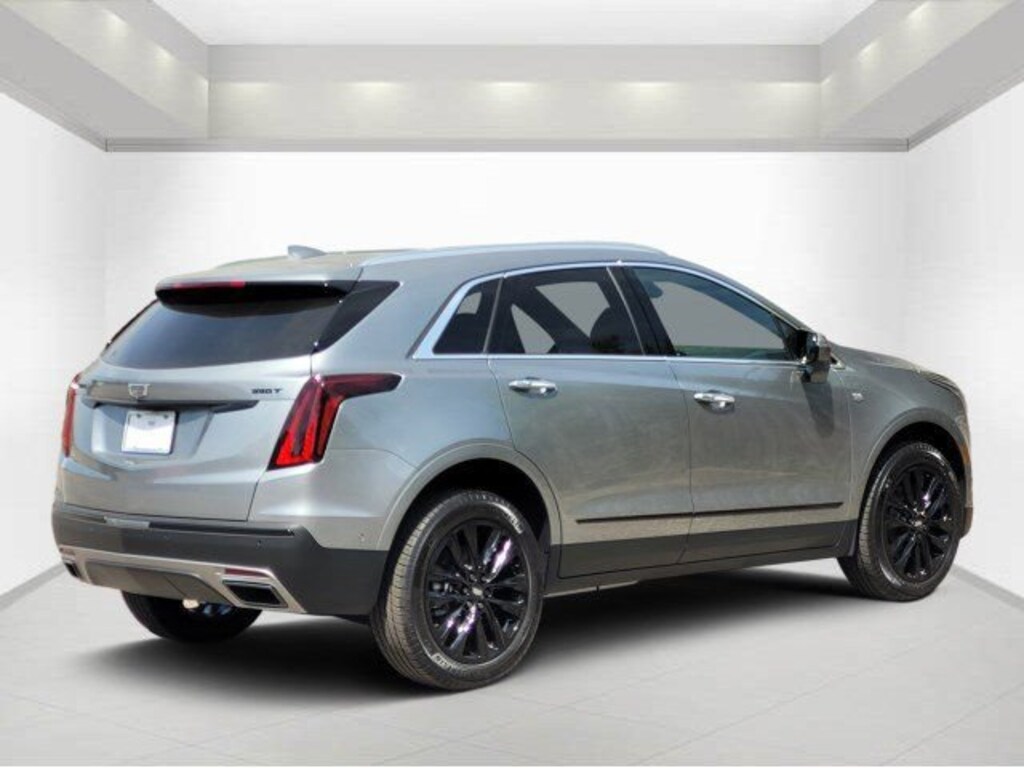 New 2026 CADILLAC XT5 Premium Luxury SUV