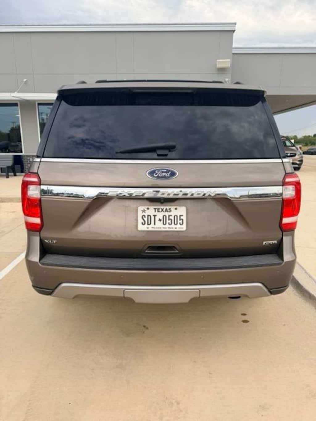 Used 2018 Ford Expedition XLT SUV