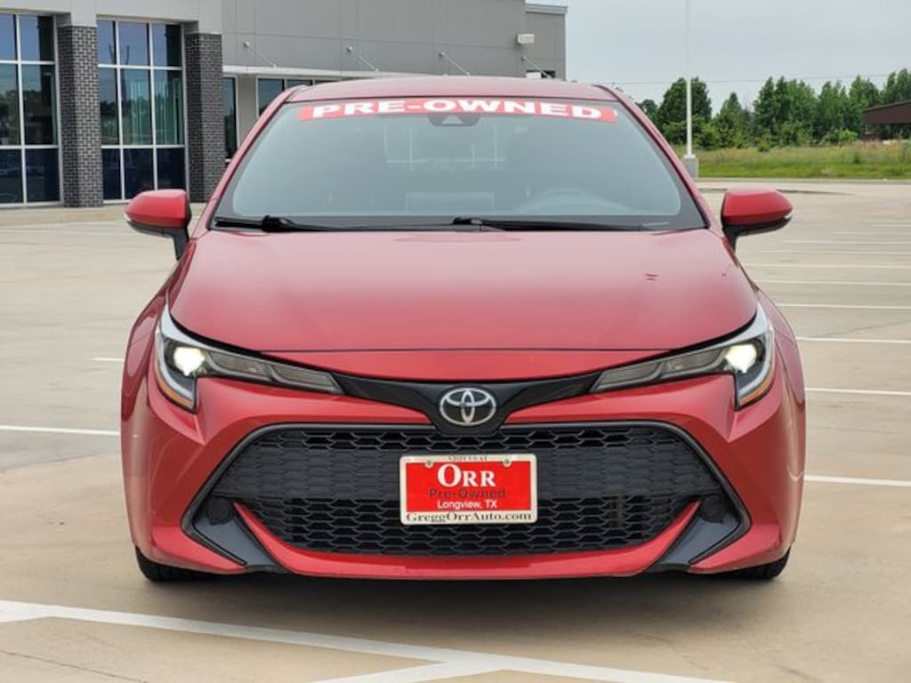 Used 2021 Toyota Corolla Hatchback SE Hatchback