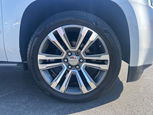 2020 Gmc Yukon Denali photo 4