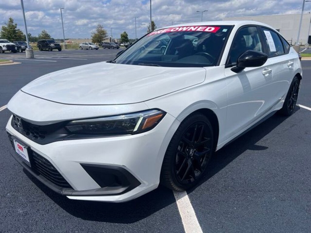 Used 2024 Honda Civic Sport Hatchback