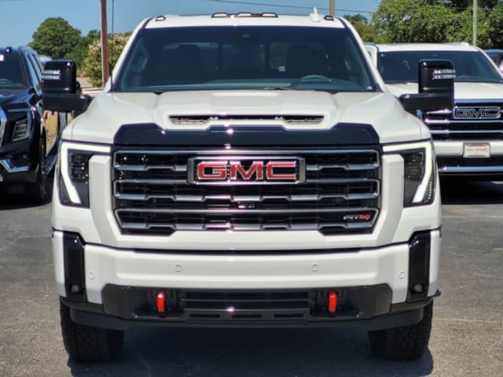 Used 2026 GMC Sierra 2500HD AT4 Truck