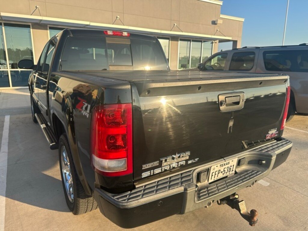 Used 2011 GMC Sierra 1500 SLT Truck