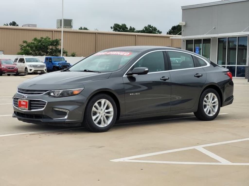 Used 2018 Chevrolet Malibu LT Sedan
