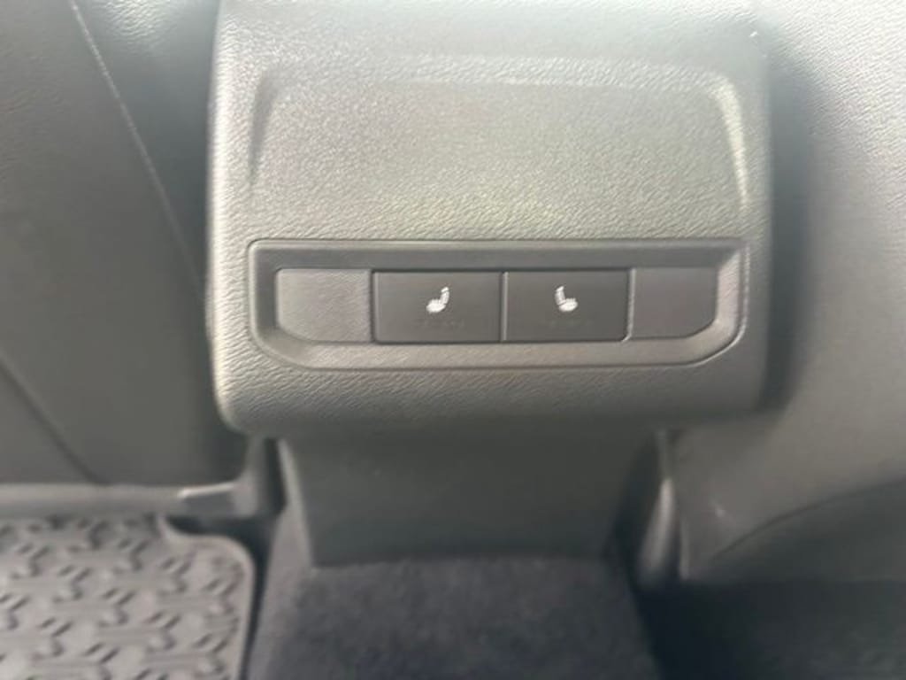 Used 2021 Volkswagen Jetta 1.4T SE Sedan