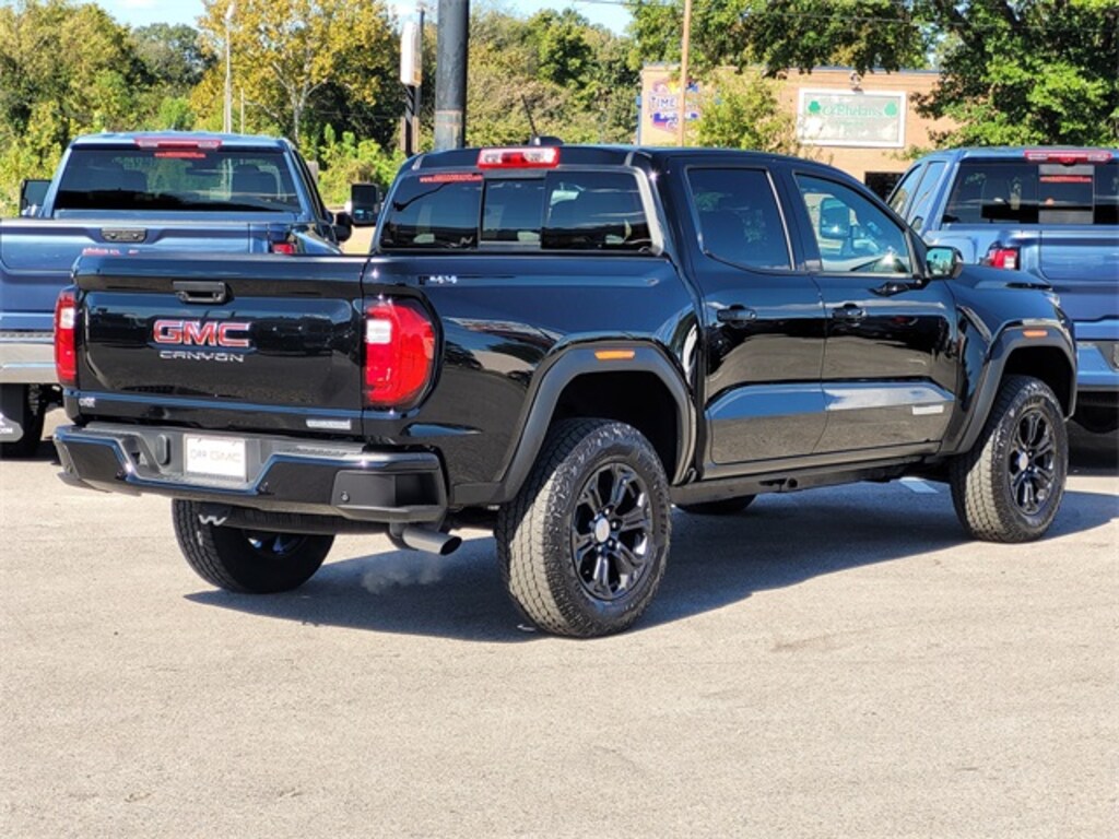 Used 2024 GMC Canyon Elevation Truck