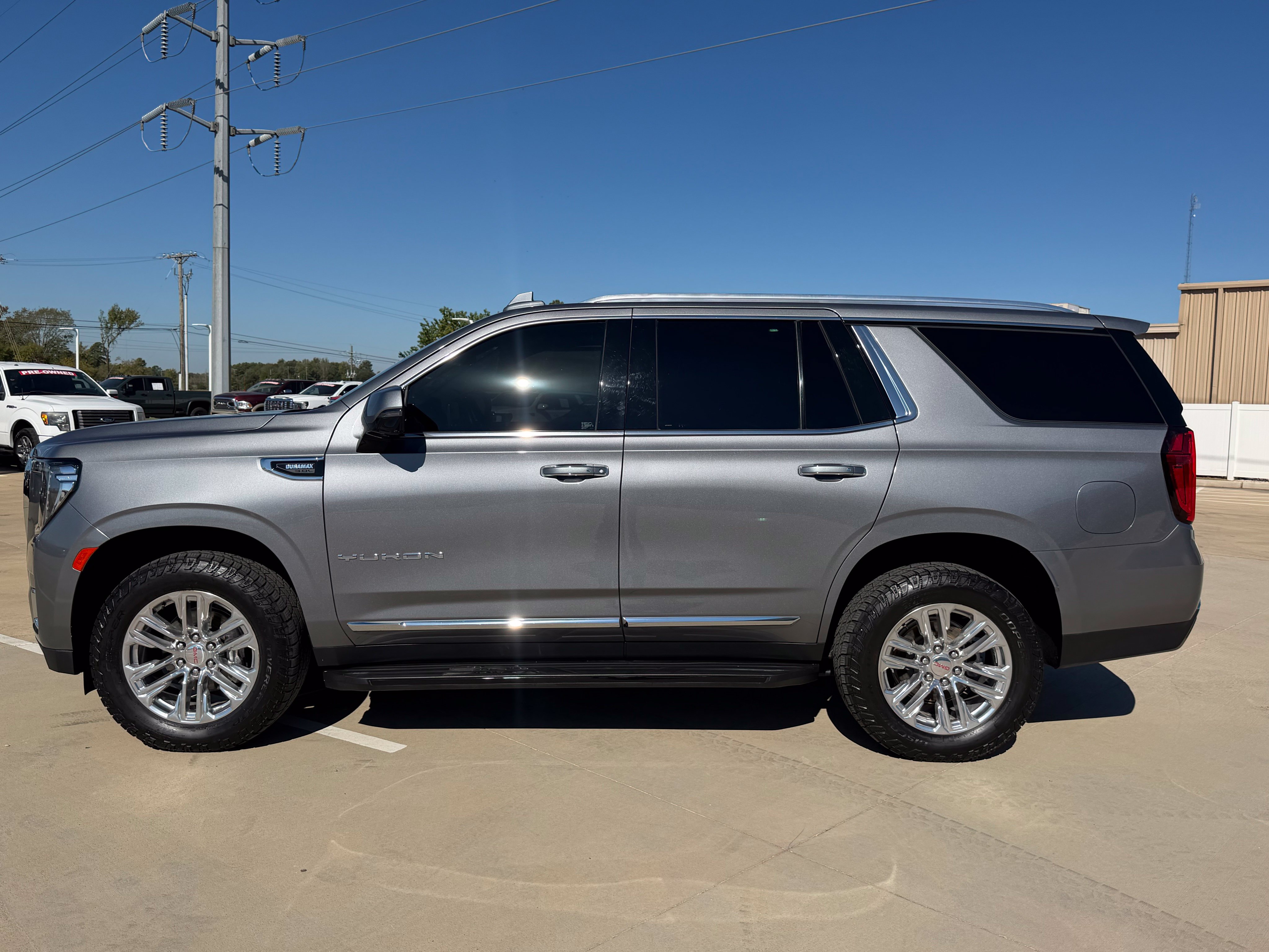 Used 2021 GMC Yukon SLT SUV