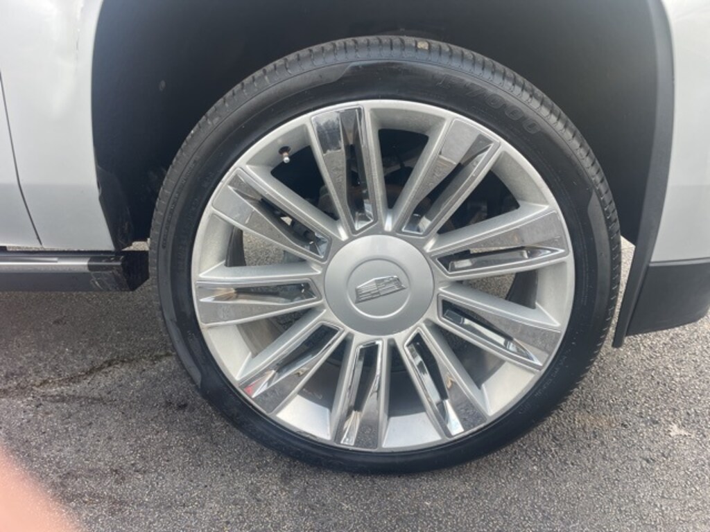 Used 2016 Cadillac Escalade Platinum Edition SUV