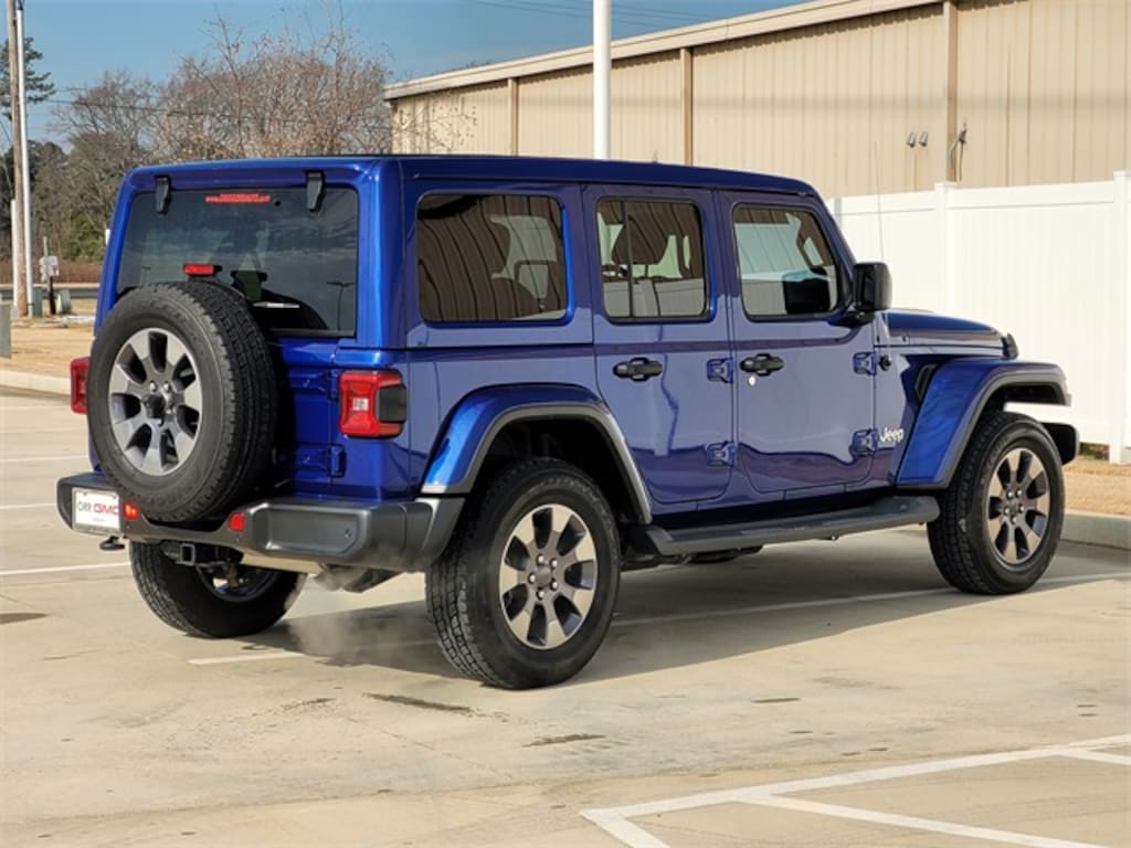 Used 2019 Jeep Wrangler Unlimited Sahara SUV
