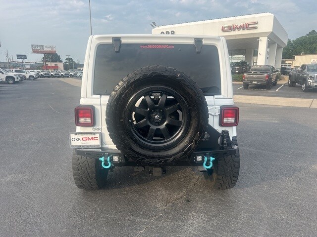 2018 Jeep Wrangler Unlimited Sahara photo 3