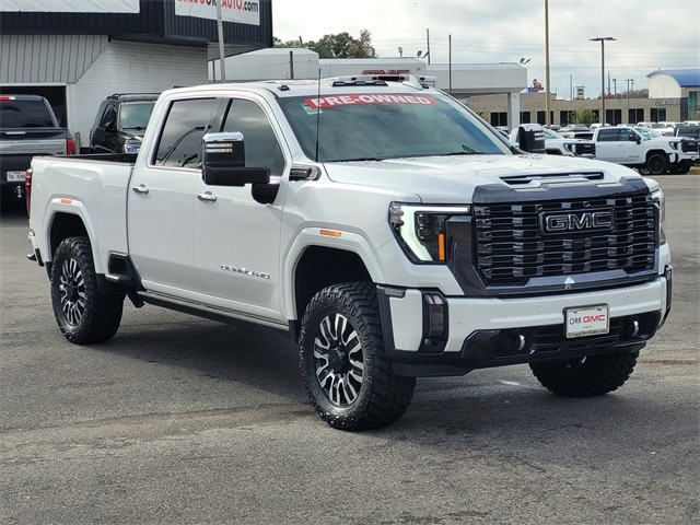 2024 GMC Sierra 2500HD Denali Ultimate's photo