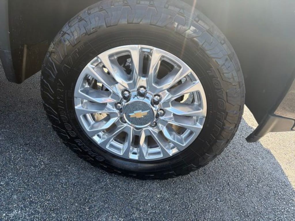 Used 2022 Chevrolet Silverado 2500HD High Country Truck