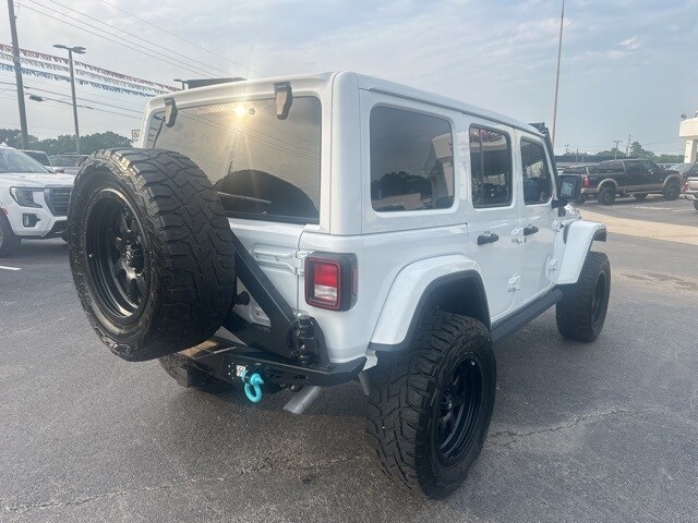 2018 Jeep Wrangler Unlimited Sahara photo 4