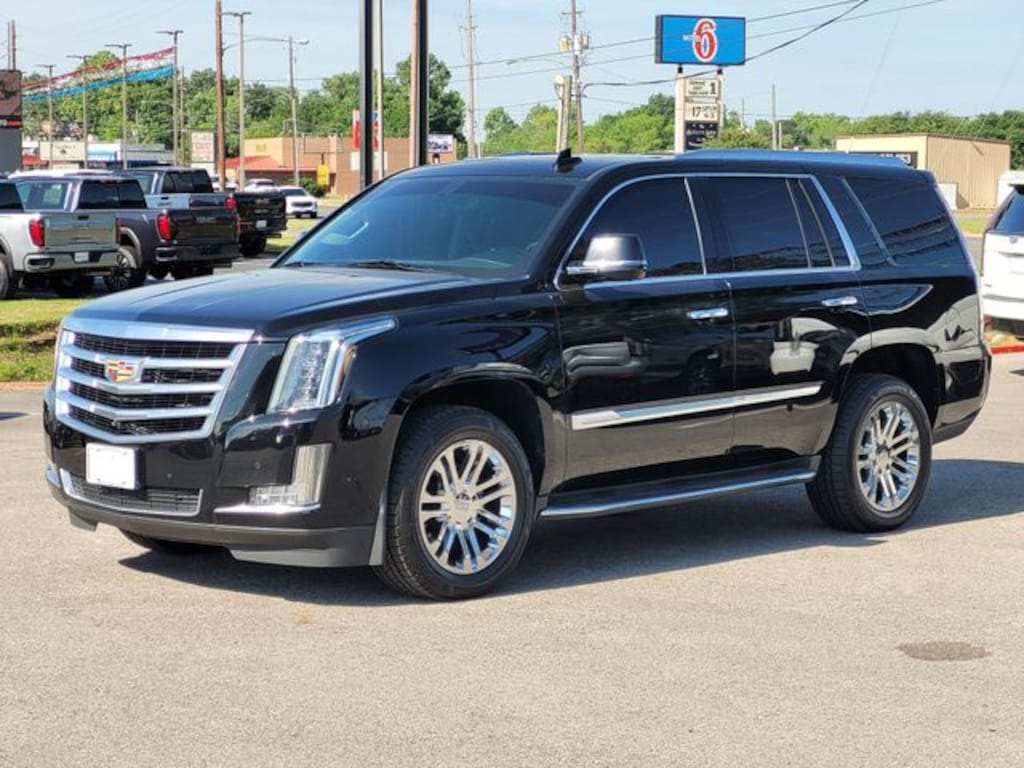 Used 2018 Cadillac Escalade Base SUV
