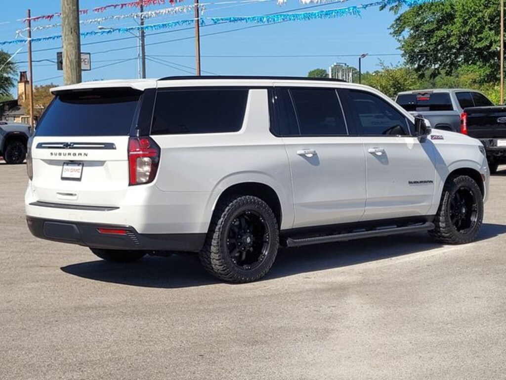 Used 2021 Chevrolet Suburban Z71 SUV