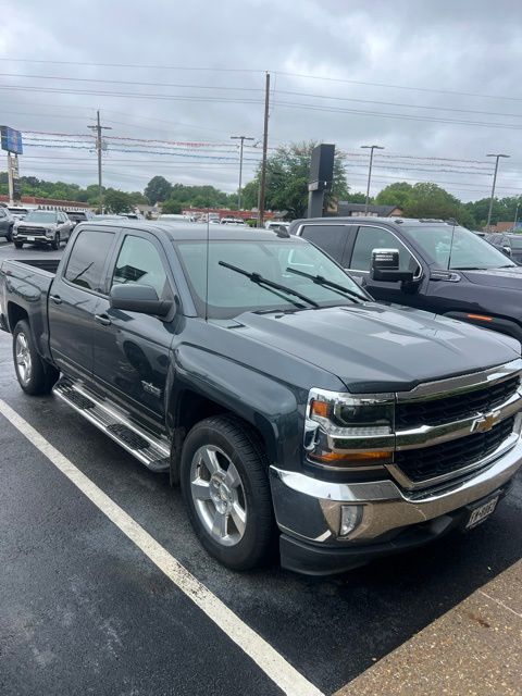 2018 Chevrolet Silverado 1500 LT 4X4 Crew Cab Short Box's photo