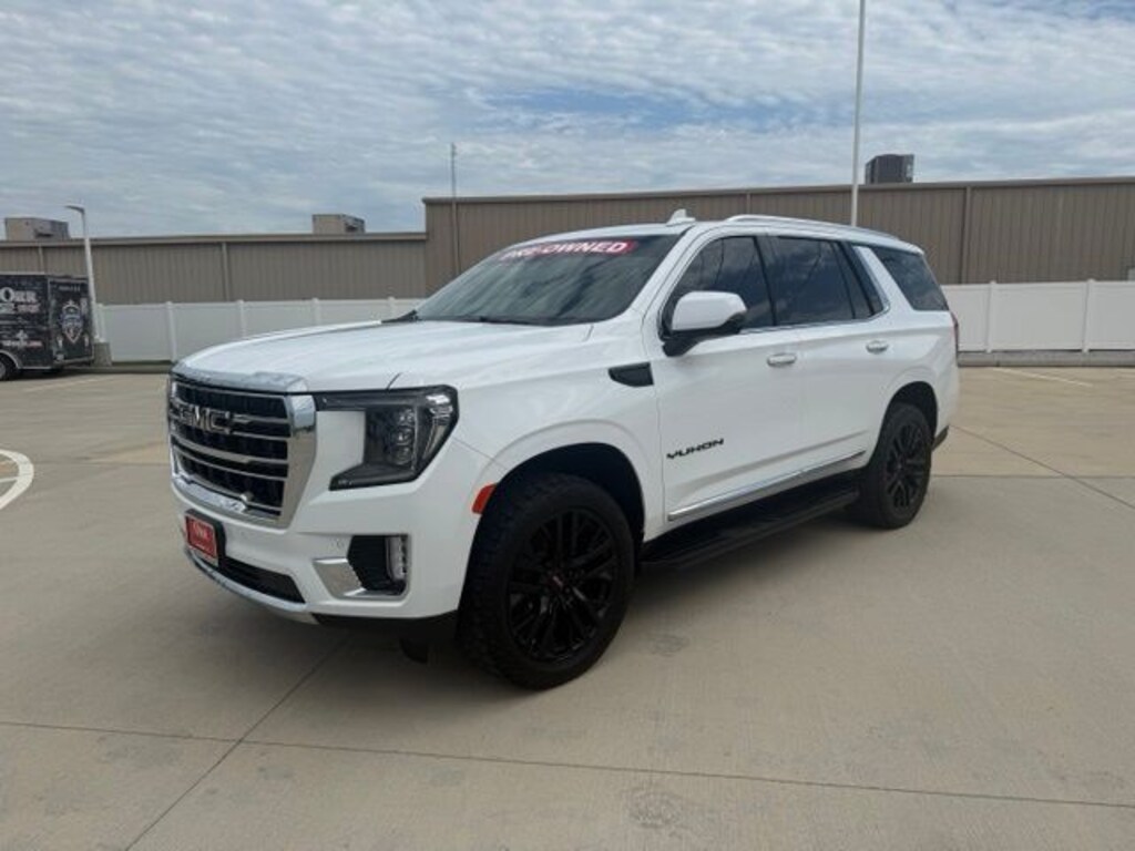 Used 2024 GMC Yukon SLT SUV
