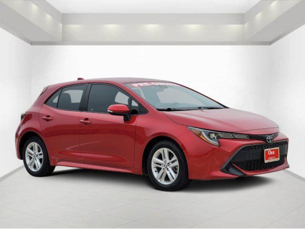 Used 2021 Toyota Corolla Hatchback SE Hatchback