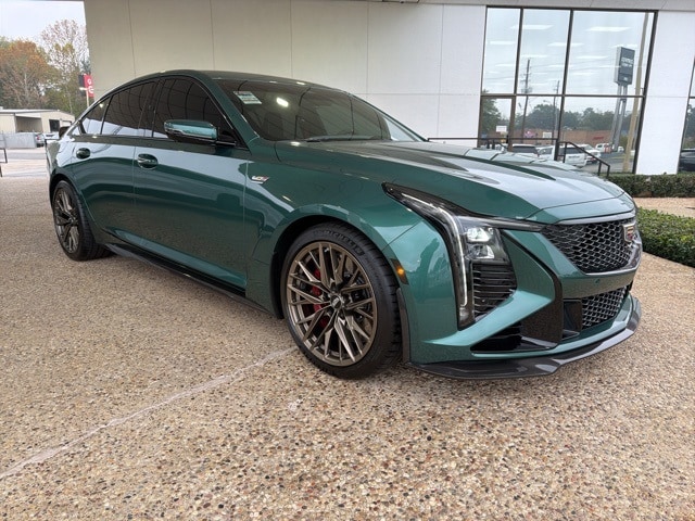 2025 Cadillac CT5 V-Series Blackwing's photo