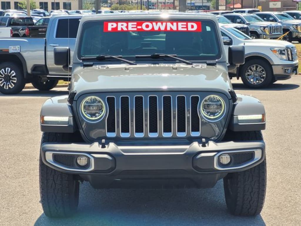 Used 2018 Jeep Wrangler Unlimited Sahara SUV