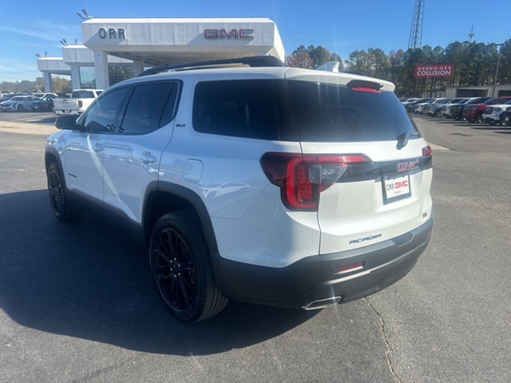Used 2023 GMC Acadia SLT SUV