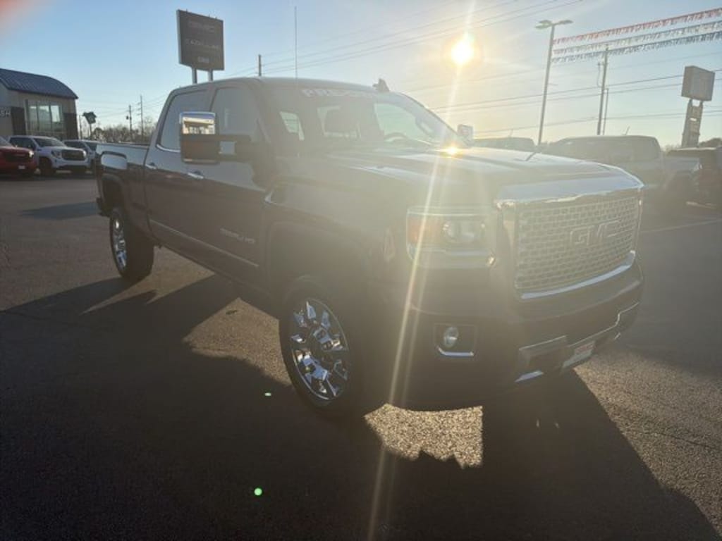 Used 2016 GMC Sierra 2500HD Denali Truck
