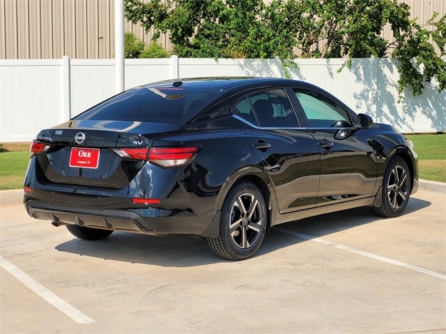 2024 Nissan Sentra SV photo 4