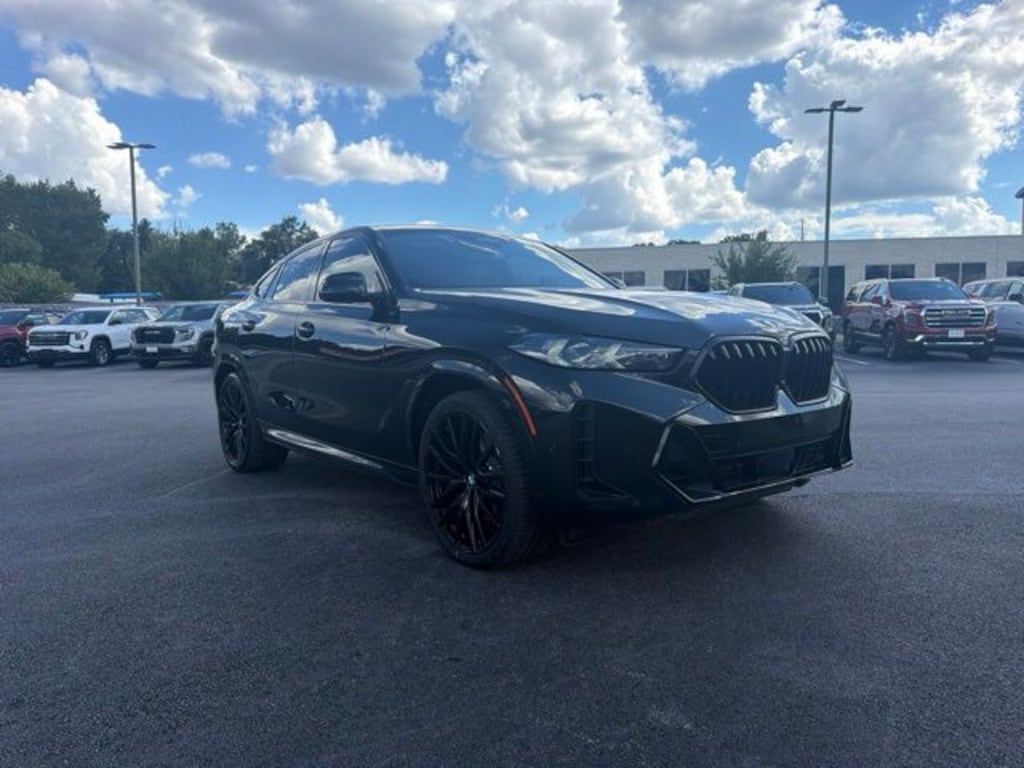 Used 2024 BMW X6 xDrive40i SUV