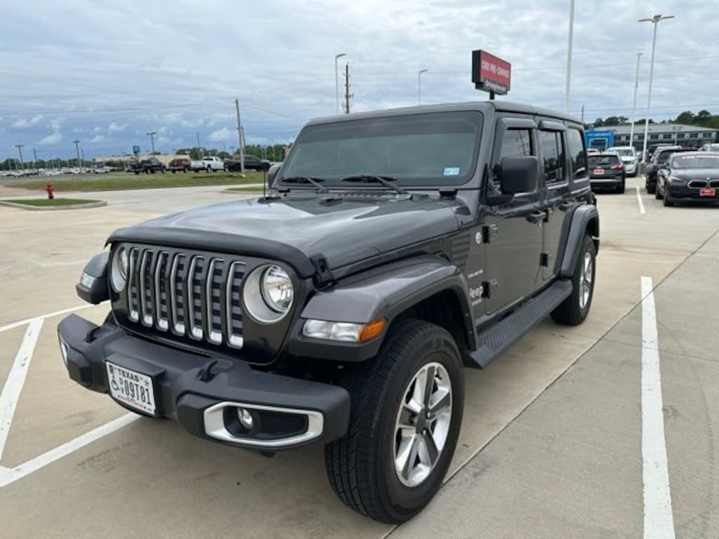 Used 2021 Jeep Wrangler Unlimited Sahara SUV